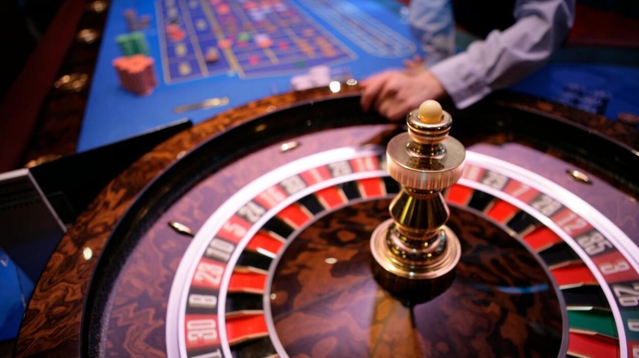 Roulette Gambling Table